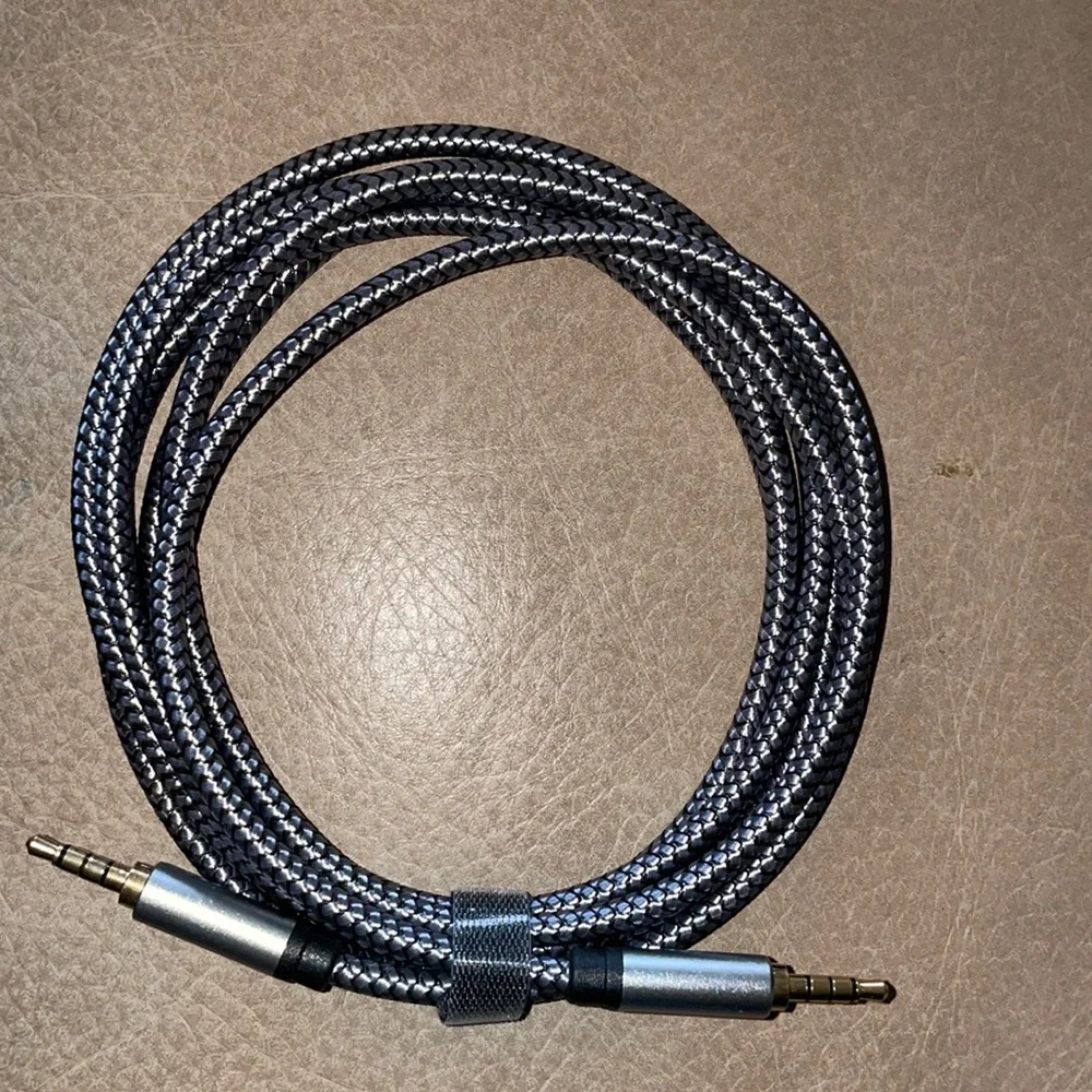 Auxiliary Cable